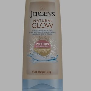 2× Jergens Natural Glow Sunless Tanning In-shower Body Lotion, Fair Medium Skin